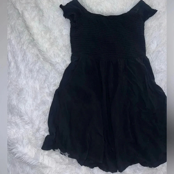 Express Black Scrunch Top Mini Off the Shoulder size Medium Little Black Dress - Picture 1 of 4
